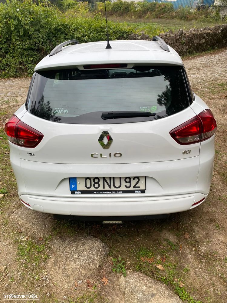 Renault Clio Sport Tourer - 6