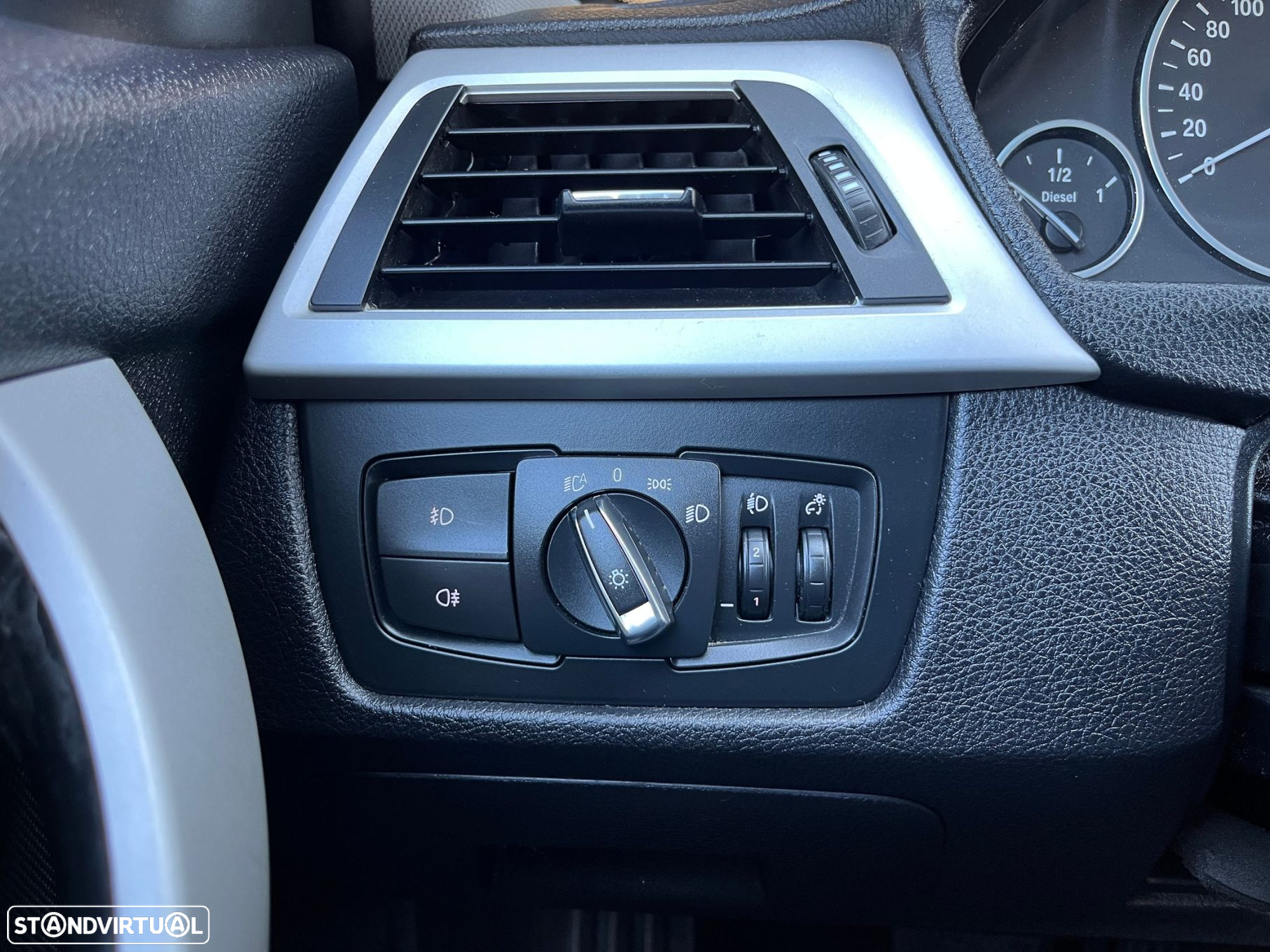 BMW 320 d Touring Auto - 13