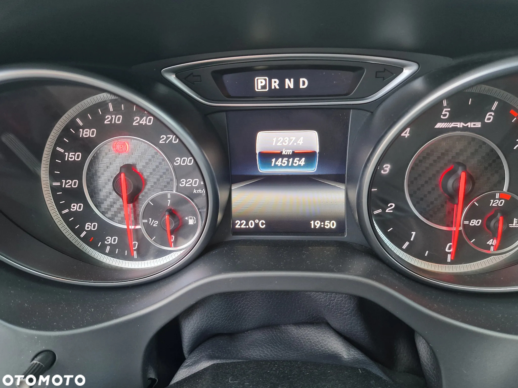 Mercedes-Benz CLA AMG 45 4-Matic - 14