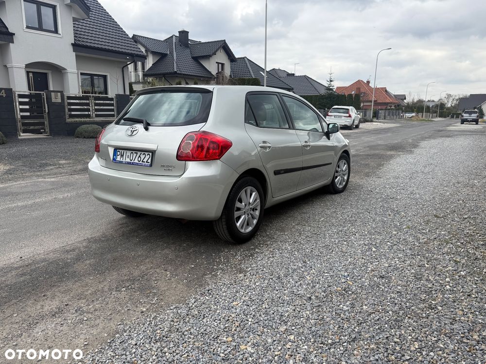 Toyota Auris - 6