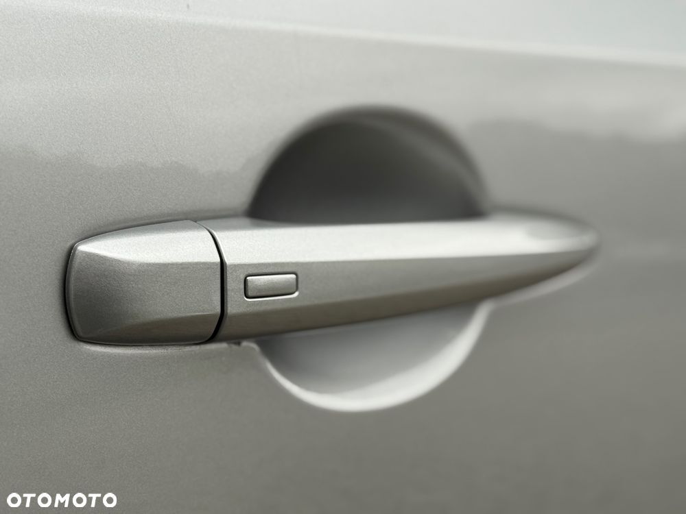 Nissan Qashqai 1.3 DIG-T MHEV Xtronic N-Connecta - 27