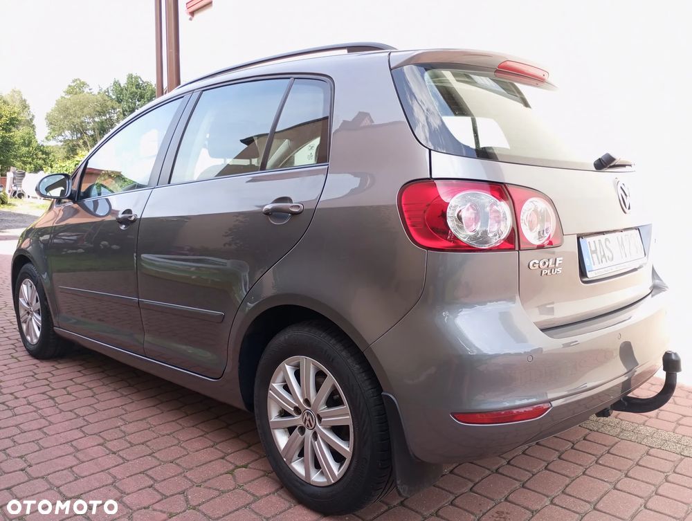 Volkswagen Golf Plus - 14