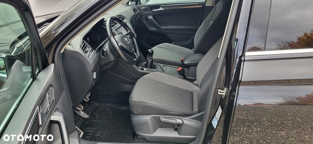 Volkswagen Tiguan 1.4 TSI BMT ACT Comfortline - 16