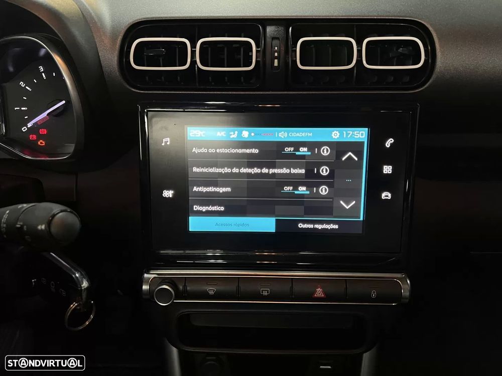 Citroën C3 Aircross 1.2 PureTech Shine - 26