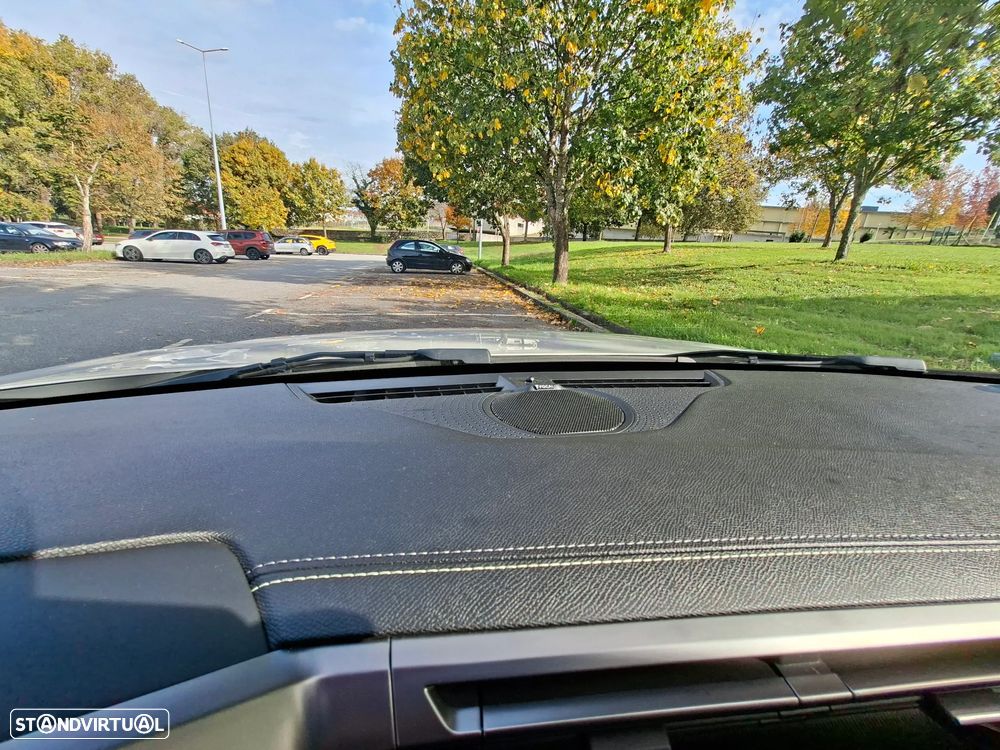 Peugeot 308 SW 1.6 Hybrid GT Pack e-EAT8 - 25