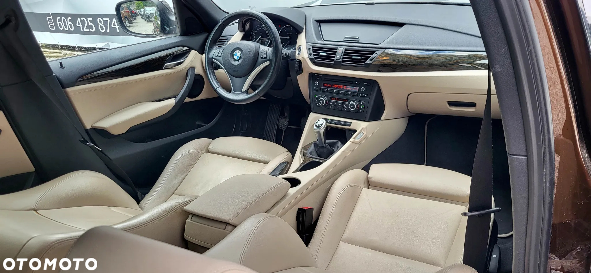 BMW X1 sDrive18d xLine - 14