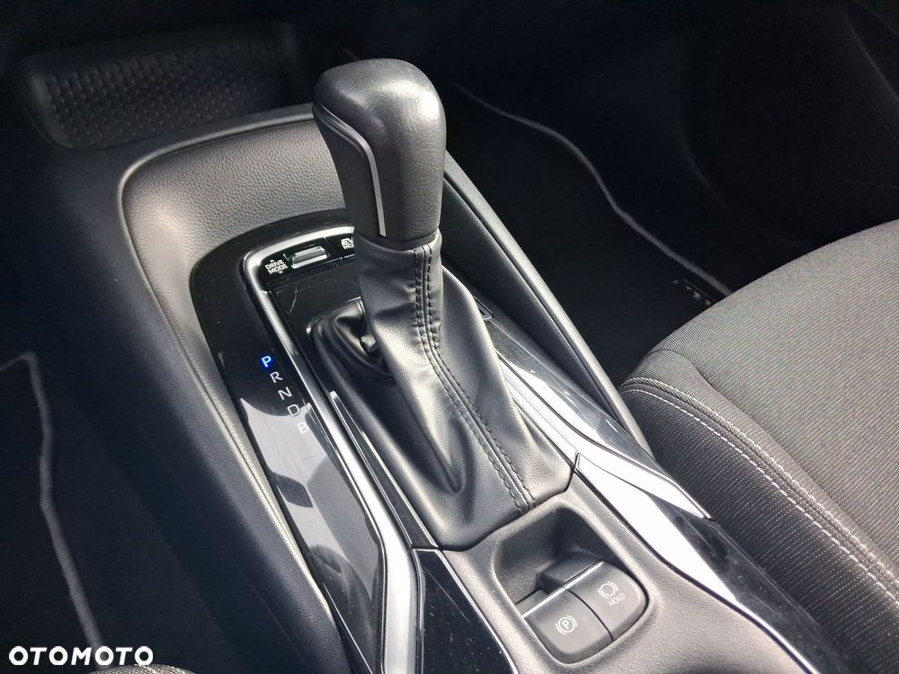 Toyota Corolla 1.8 Hybrid Comfort - 23