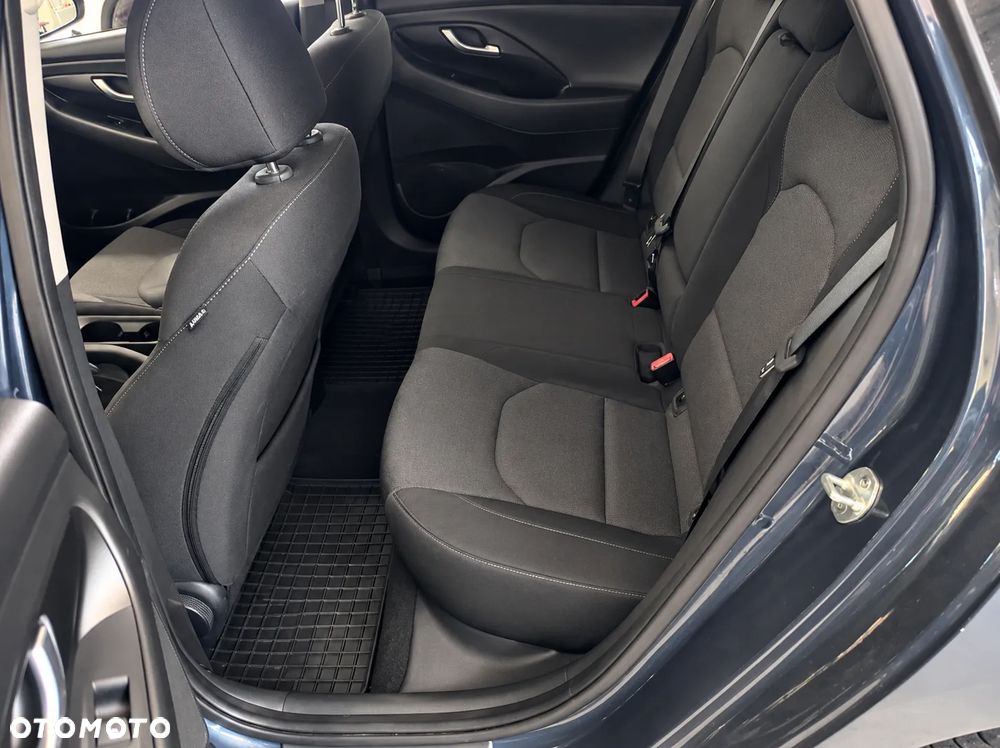 Hyundai i30 1.5 DPI Smart - 8