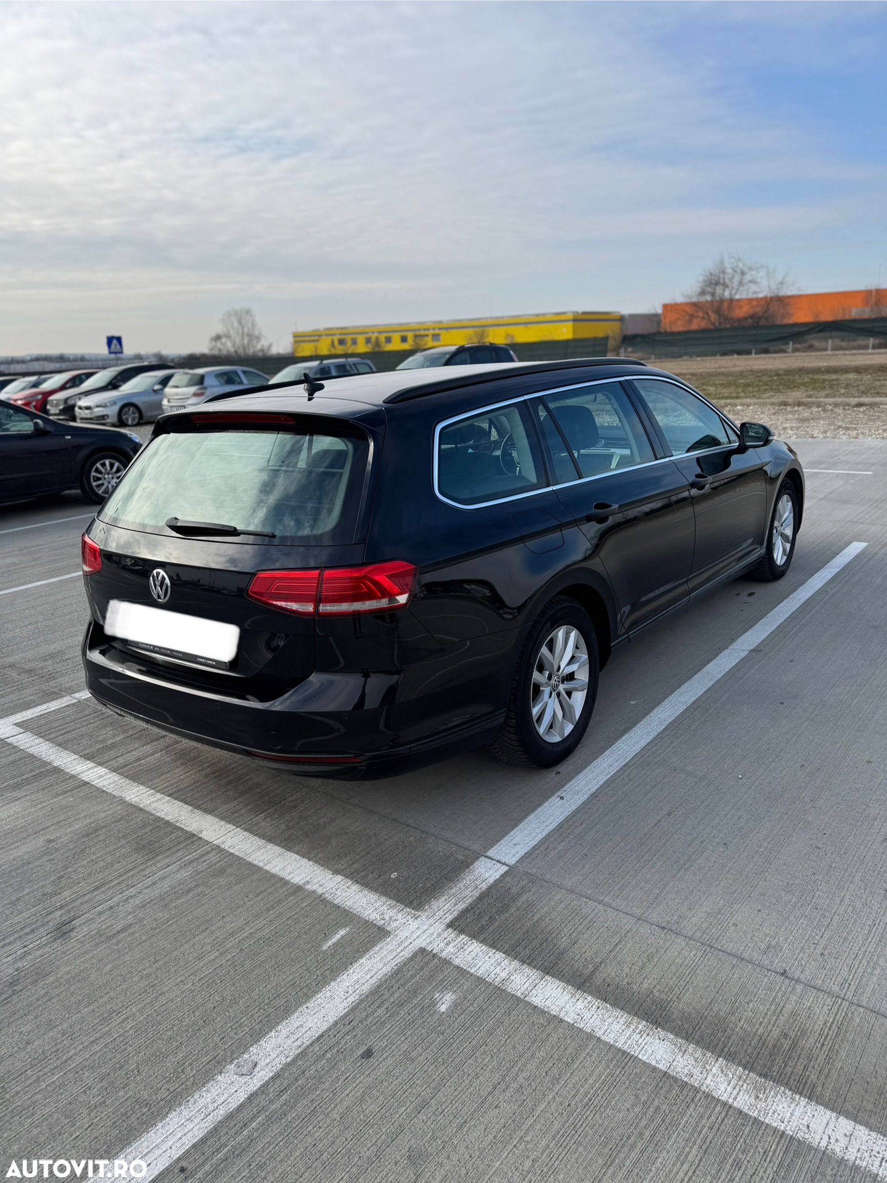 Volkswagen Passat Variant 2.0 TDI Comfortline - 1