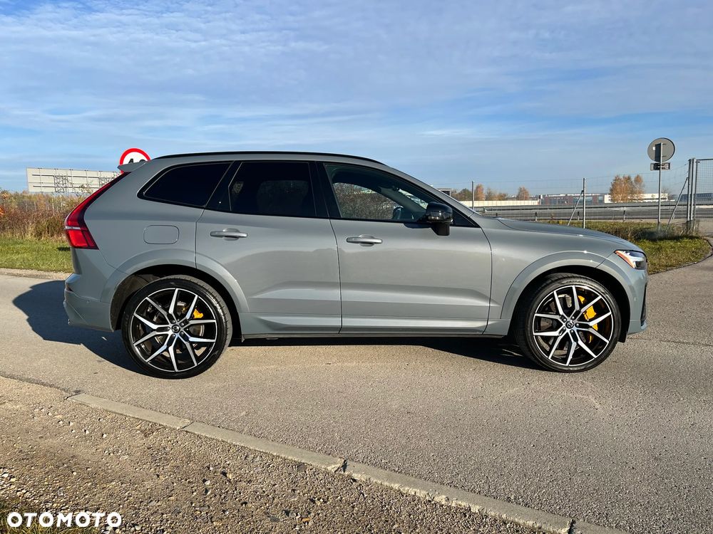 Volvo XC 60 T8 Plug-In Hybrid AWD Polestar Engineered - 4