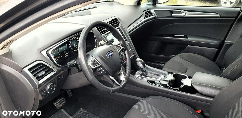 Ford Mondeo - 16