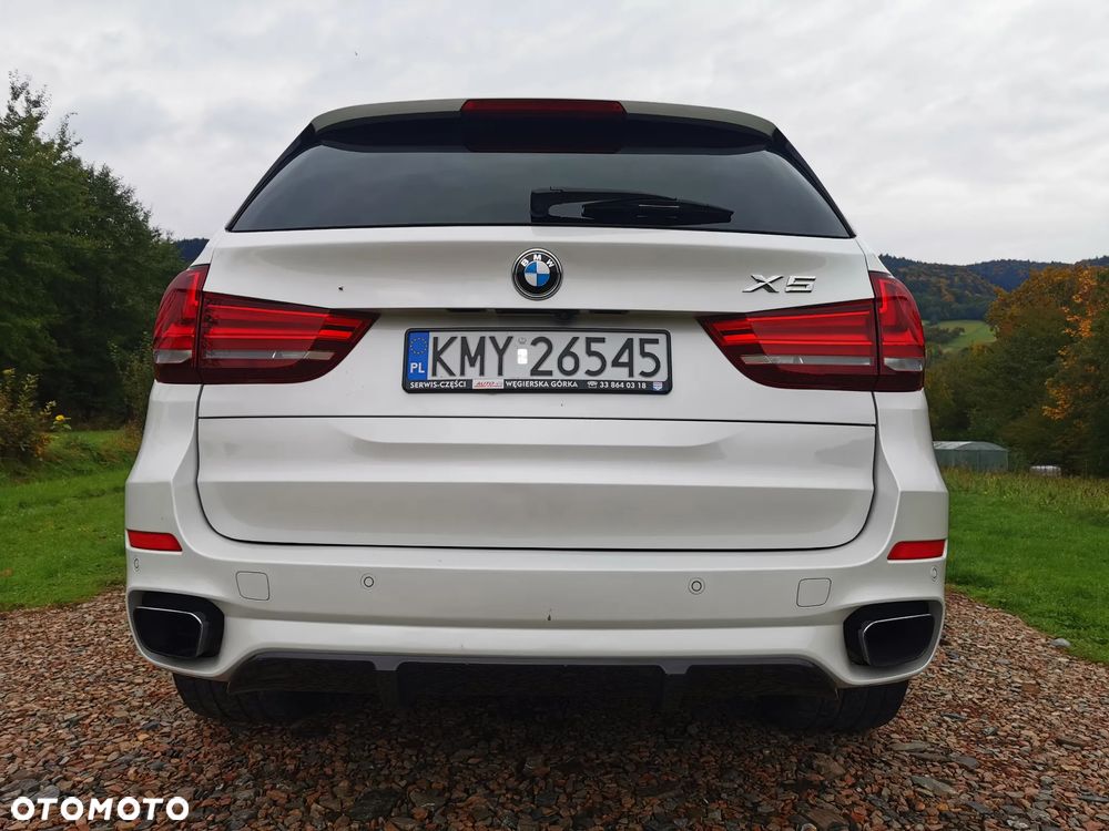 BMW X5 xDrive35i - 4