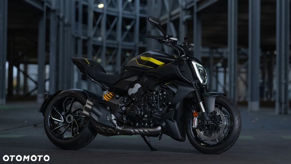 Ducati Diavel - 1