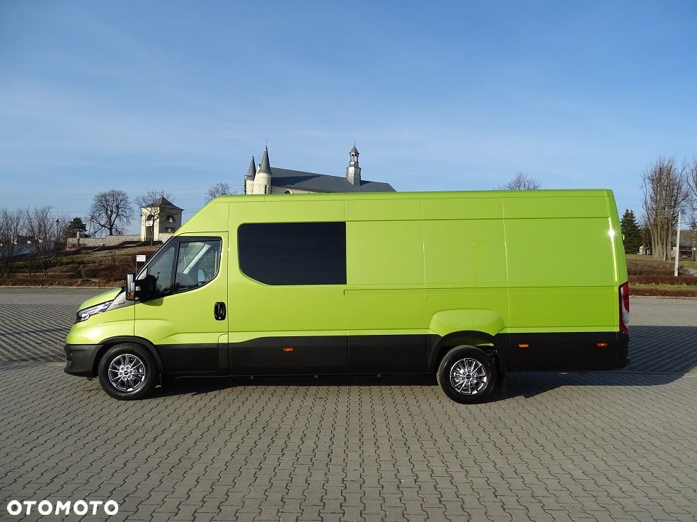 Iveco Daily L4H2 35S18 3.0 180 Brygadówka DOKA 7 Osób HAUSER UNIKAT!! JEDYNY TAKI!! JAK NOWY!! - 3