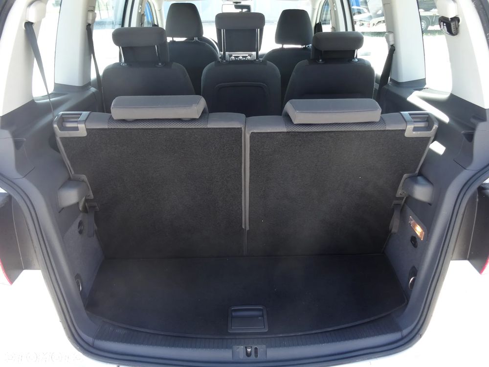 Volkswagen Touran 1.2 TSI BlueMot CityLine - 18