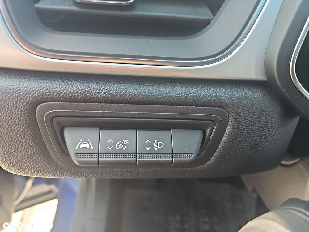 Renault Captur - 24
