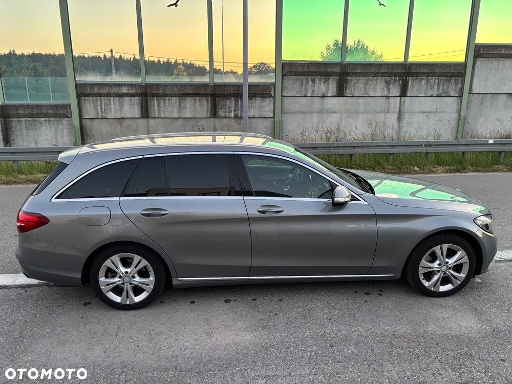 Mercedes-Benz Klasa C 180 7G-TRONIC Exclusive - 2