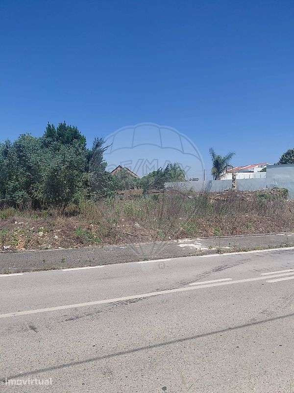 Terreno  para venda - Grande imagem: 2/4
