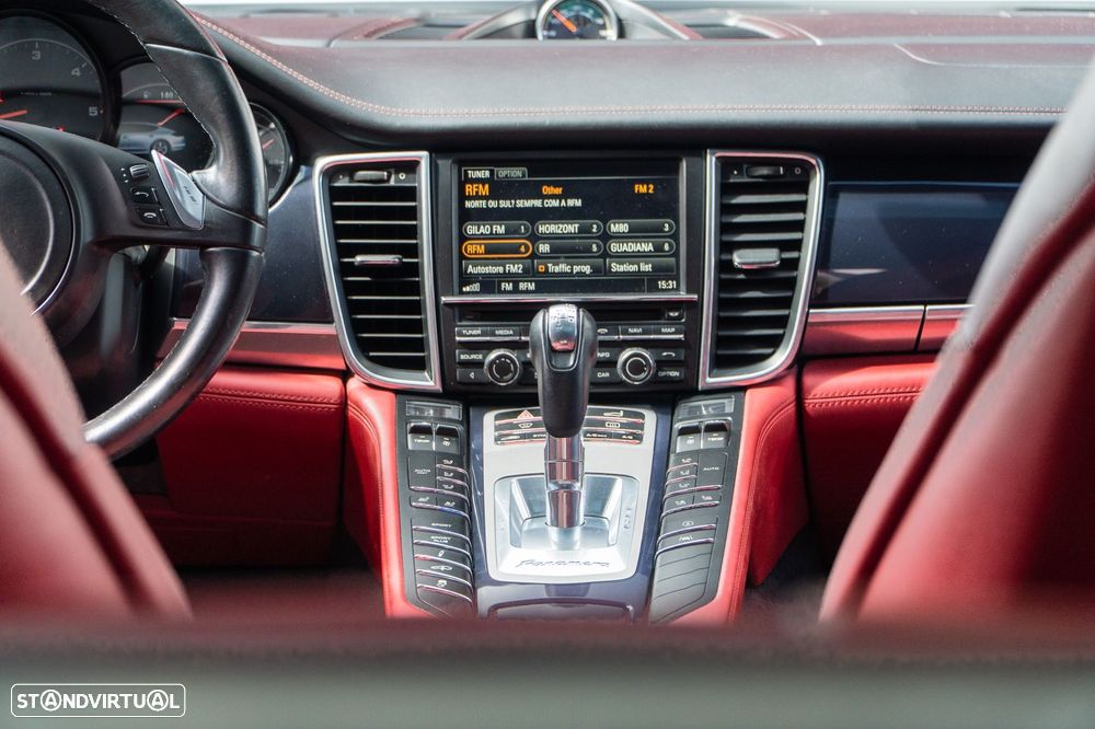 Porsche Panamera Edition - 11