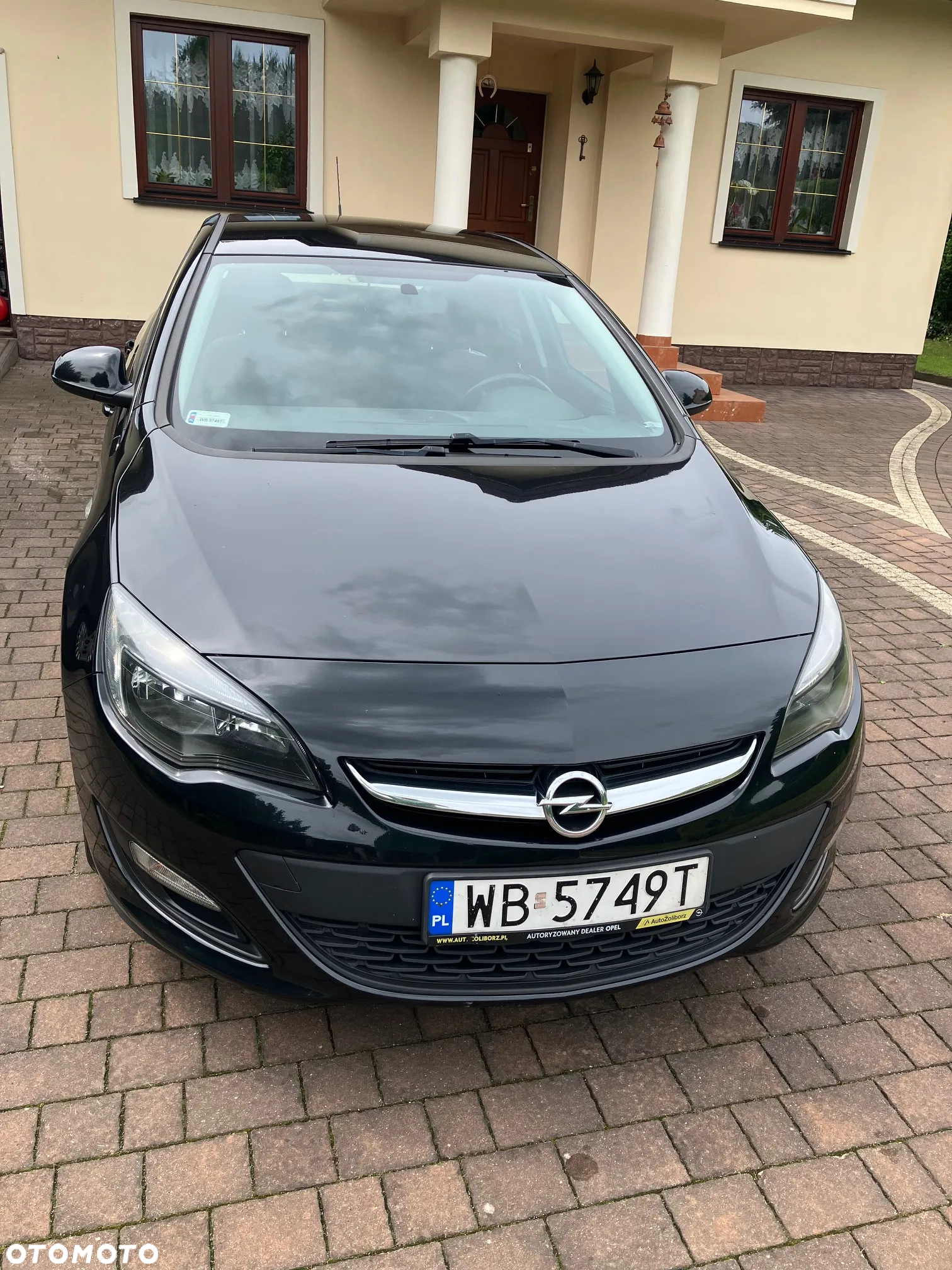 Opel Astra IV 1.4 T EU6 - 6