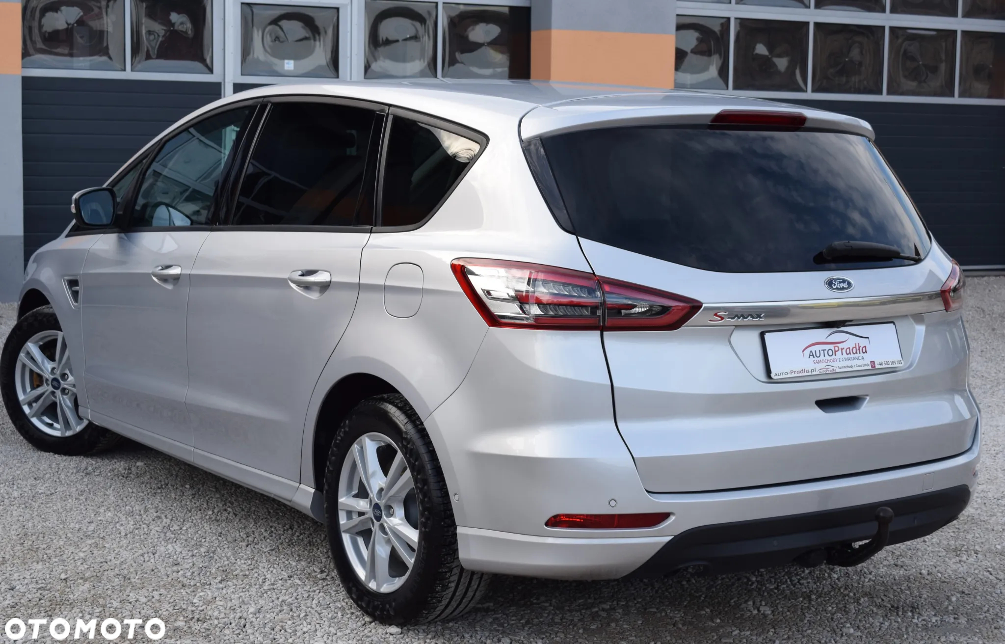 Ford S-Max 2.0 TDCi Titanium PowerShift - 9