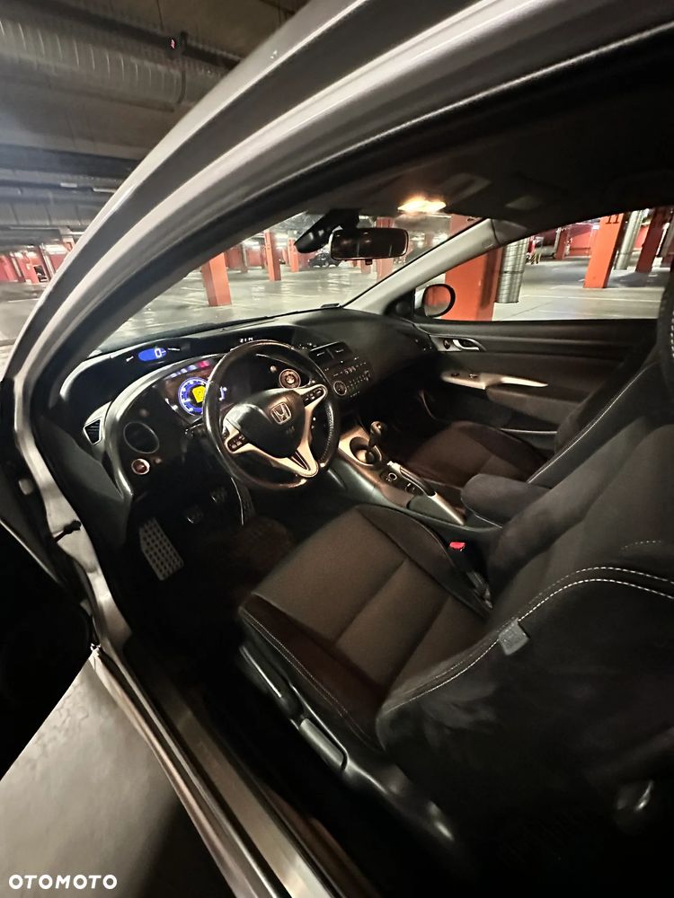 Honda Civic 2.2i-CTDi TypeS - 8