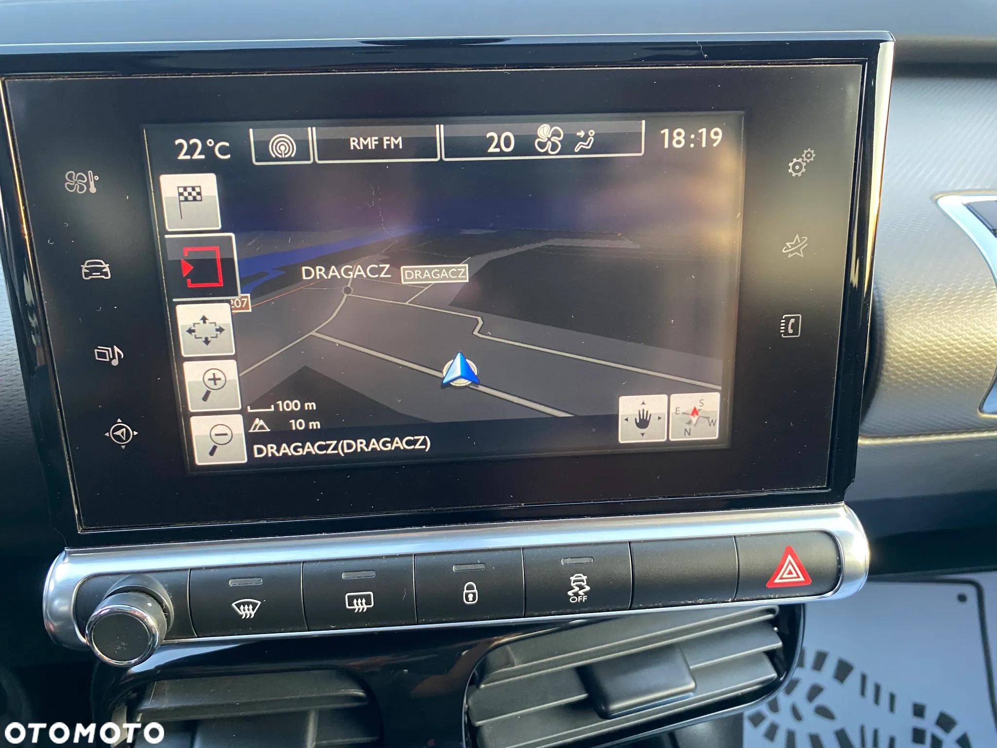 Citroën C4 Cactus 1.2 PureTech Shine Edition S&S - 36