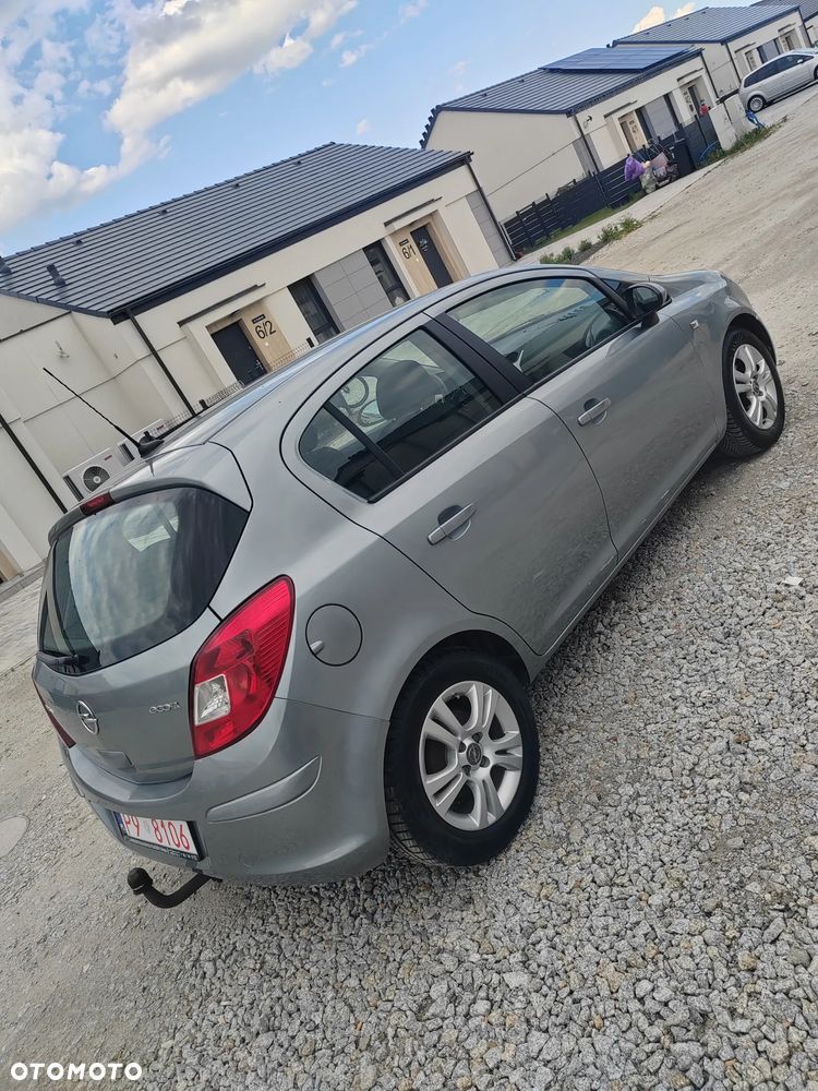 Opel Corsa 1.3 CDTI DPF Navi - 6