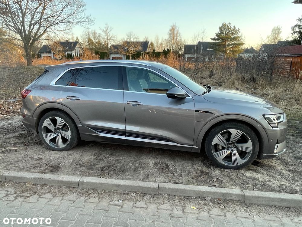 Audi e-tron 55 Quattro S Line - 16