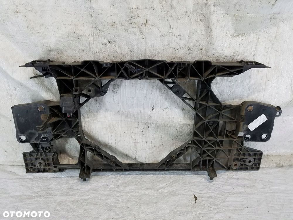 PAS PRZEDNI WZMOCNIENIE GÓRNE RENAULT MEGANE III 1.6 DCI - 2