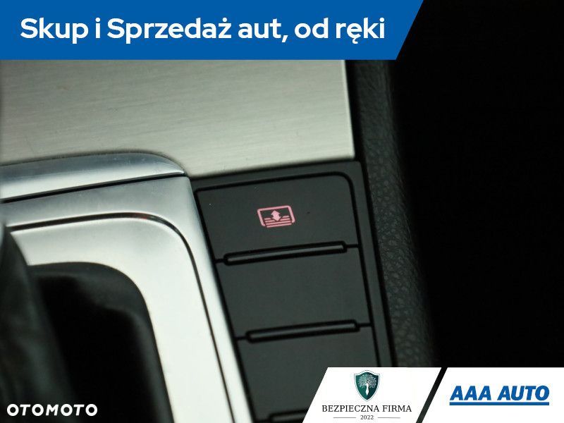 Volkswagen Passat CC - 15
