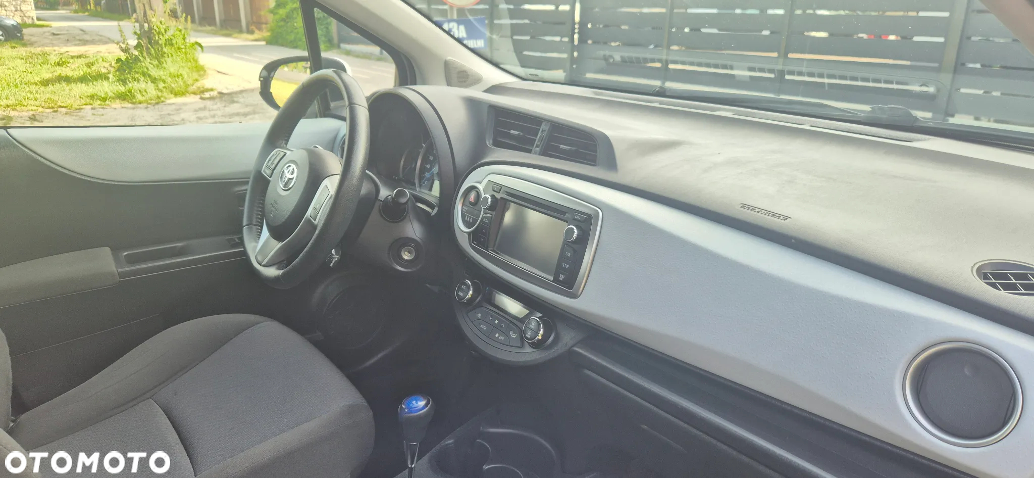 Toyota Yaris Hybrid 1.5 VVT-i Comfort - 13