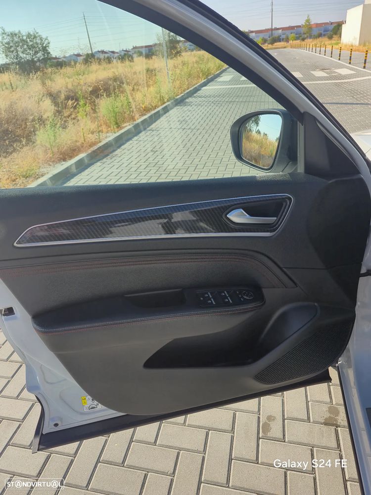 Renault Arkana 1.3 TCe R.S.Line EDC - 23