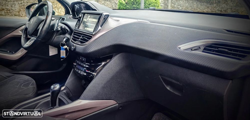 Peugeot 2008 e-HDi FAP 92 ETG6 STOP & START Allure - 6