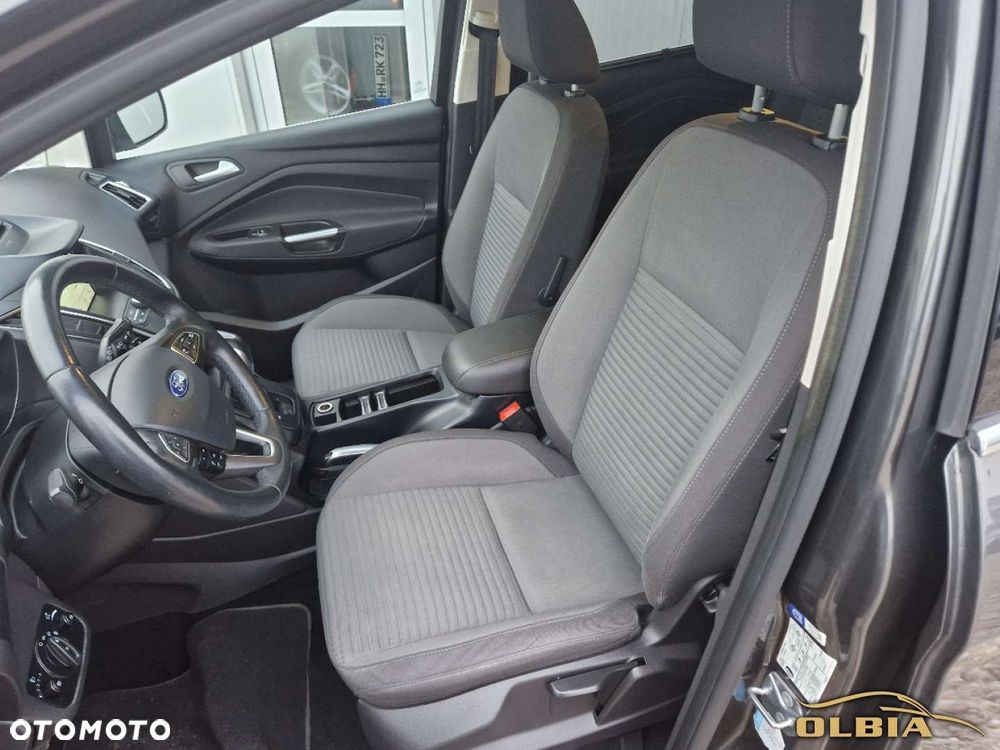 Ford Grand C-MAX - 25