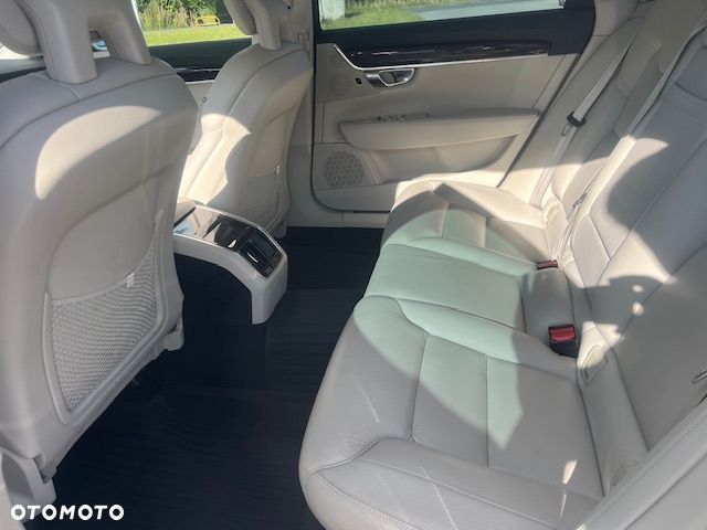 Volvo S90 - 14