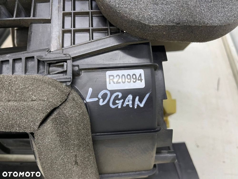 Nagrzewnica Dacia Logan MCV I 06-13r. Z KLIMATYZACJĄ obudowa chłodnicy wody parownik klimatyzacji - 8