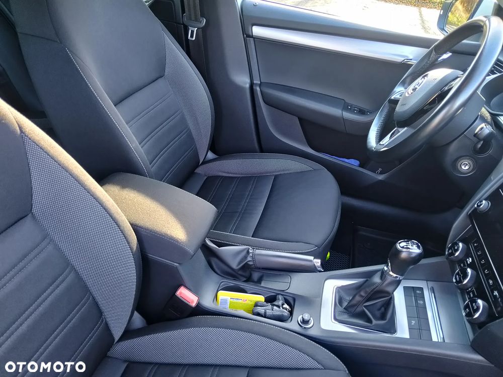 Skoda Octavia 1.4 TSI Ambition - 16
