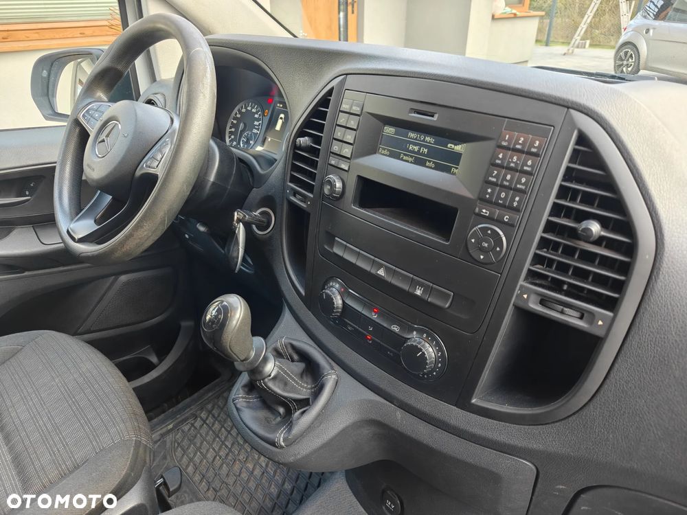 Mercedes-Benz Vito - 11