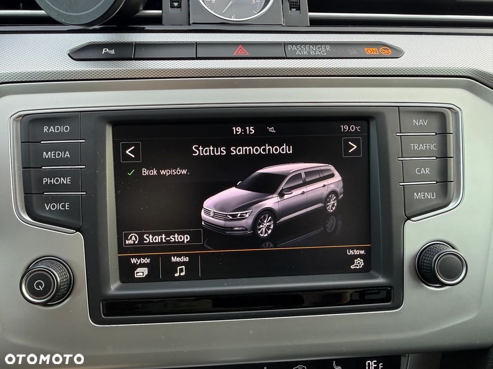 Volkswagen Passat 2.0 TDI BMT Comfortline DSG - 15