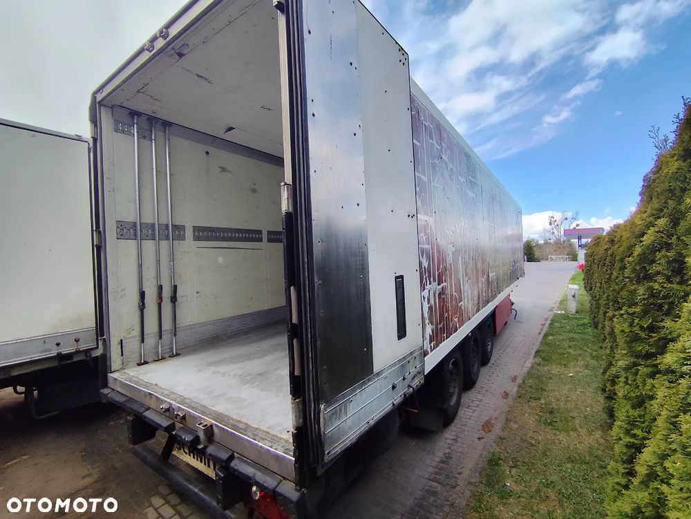 Schmitz Cargobull SKO 24/L - 10