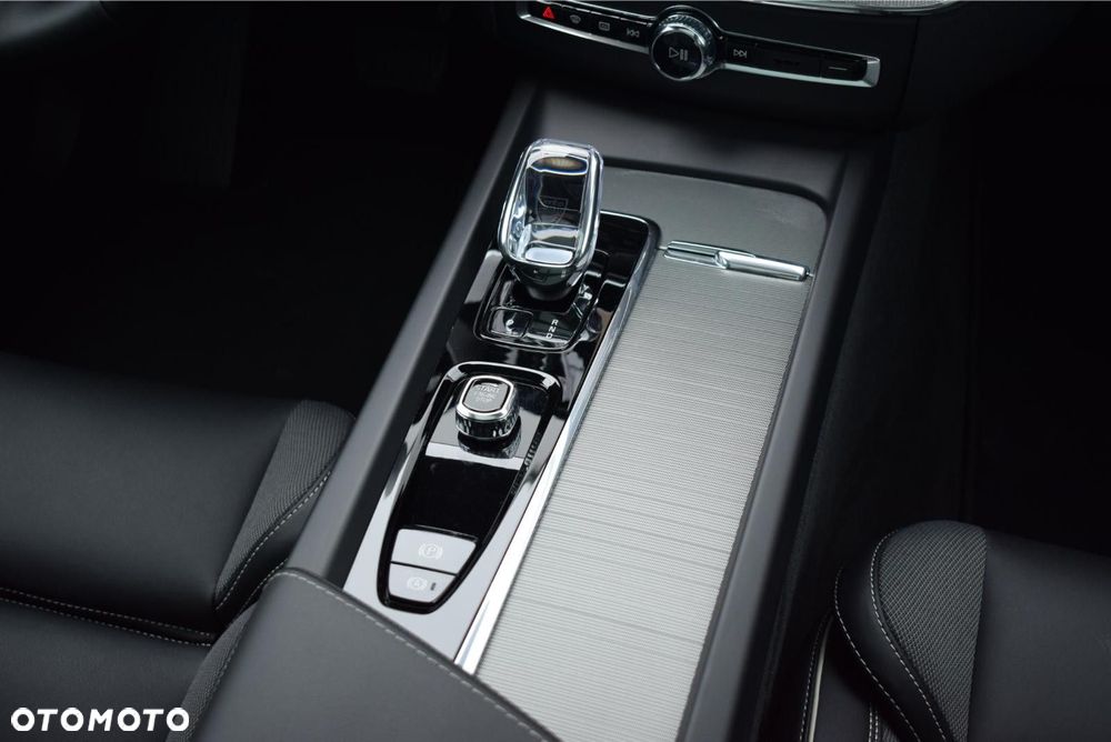 Volvo XC 60 - 18