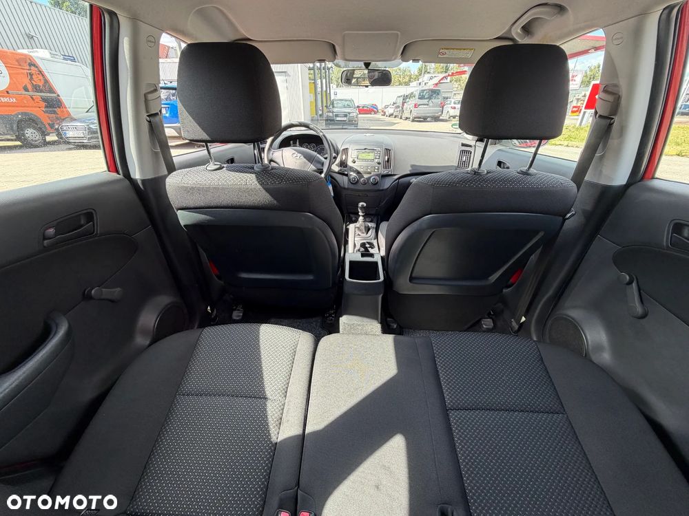Hyundai i30 1.4 Comfort - 19