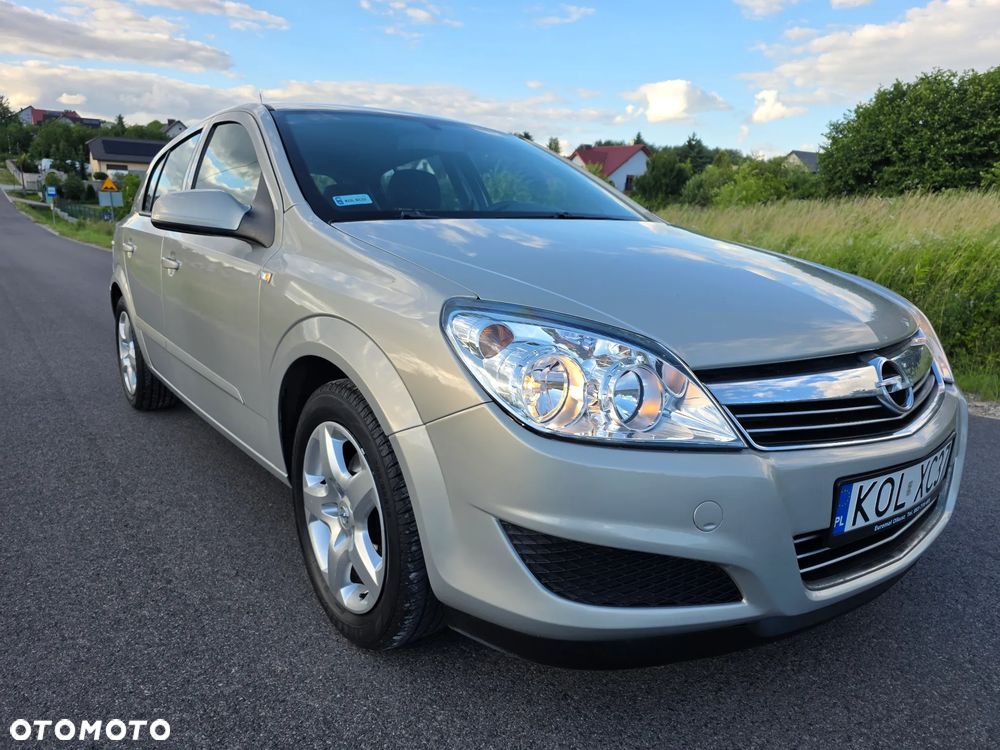 Opel Astra 1.4 Enjoy - 2