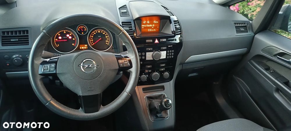 Opel Zafira 1.7 CDTI ecoFLEX Family - 13