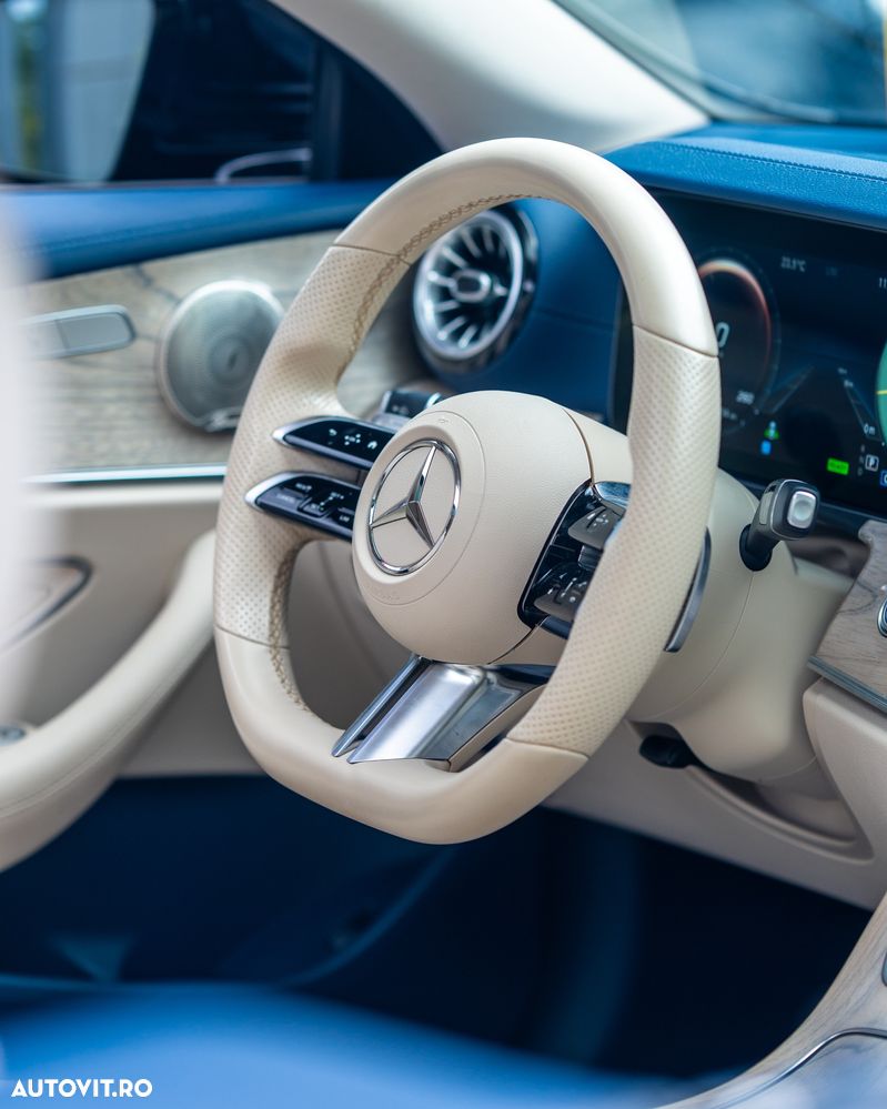 Mercedes-Benz E 200 MHEV - 13