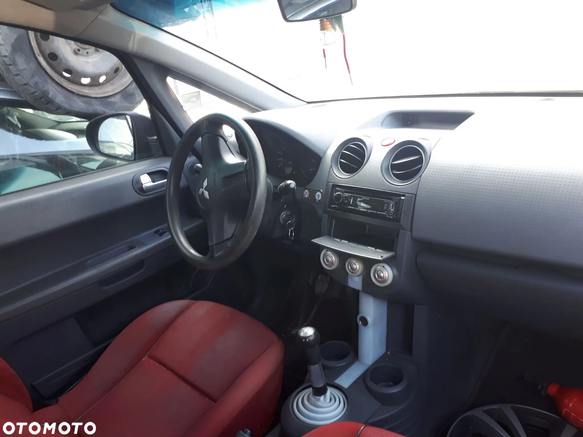 MITSUBISHI COLT Z30 04-08 KLAPKA WLEWU PALIWA 20H - 16
