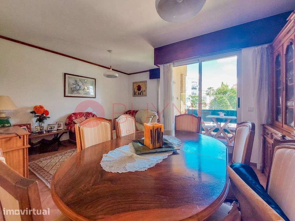 Apartamento T3 Duplex com Piscina em Vilamoura junto à Marina - Grande imagem: 2/28