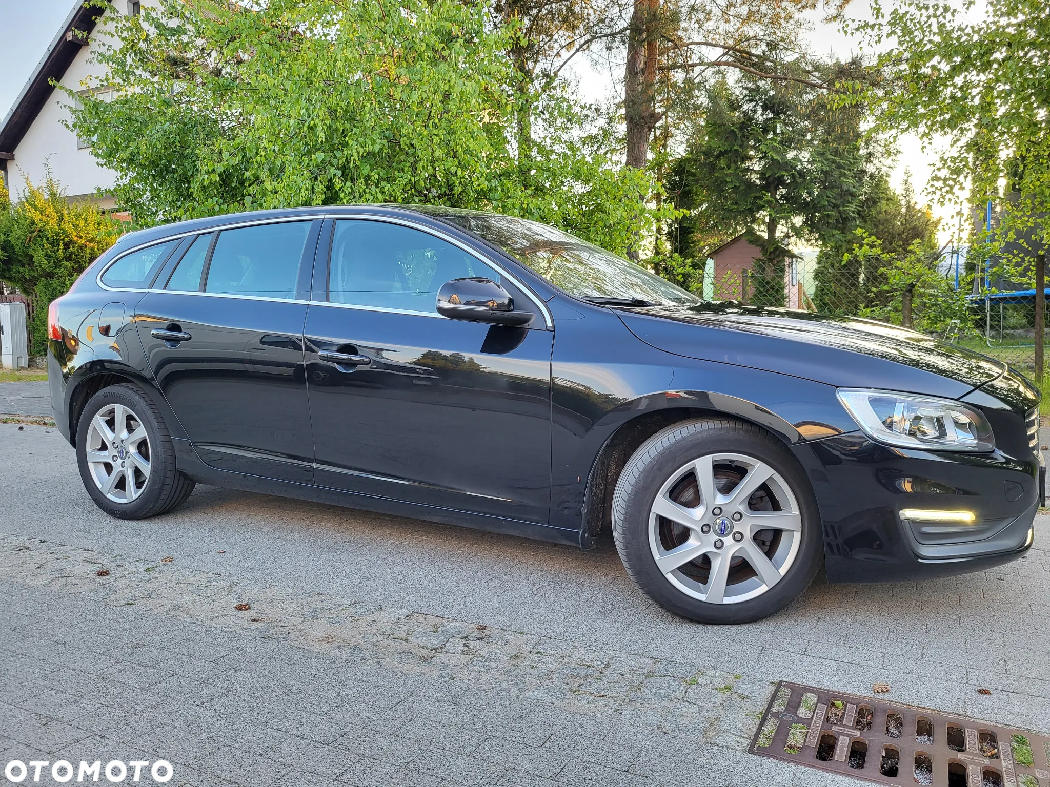 Volvo V60 D4 Drive-E Ocean Race - 14