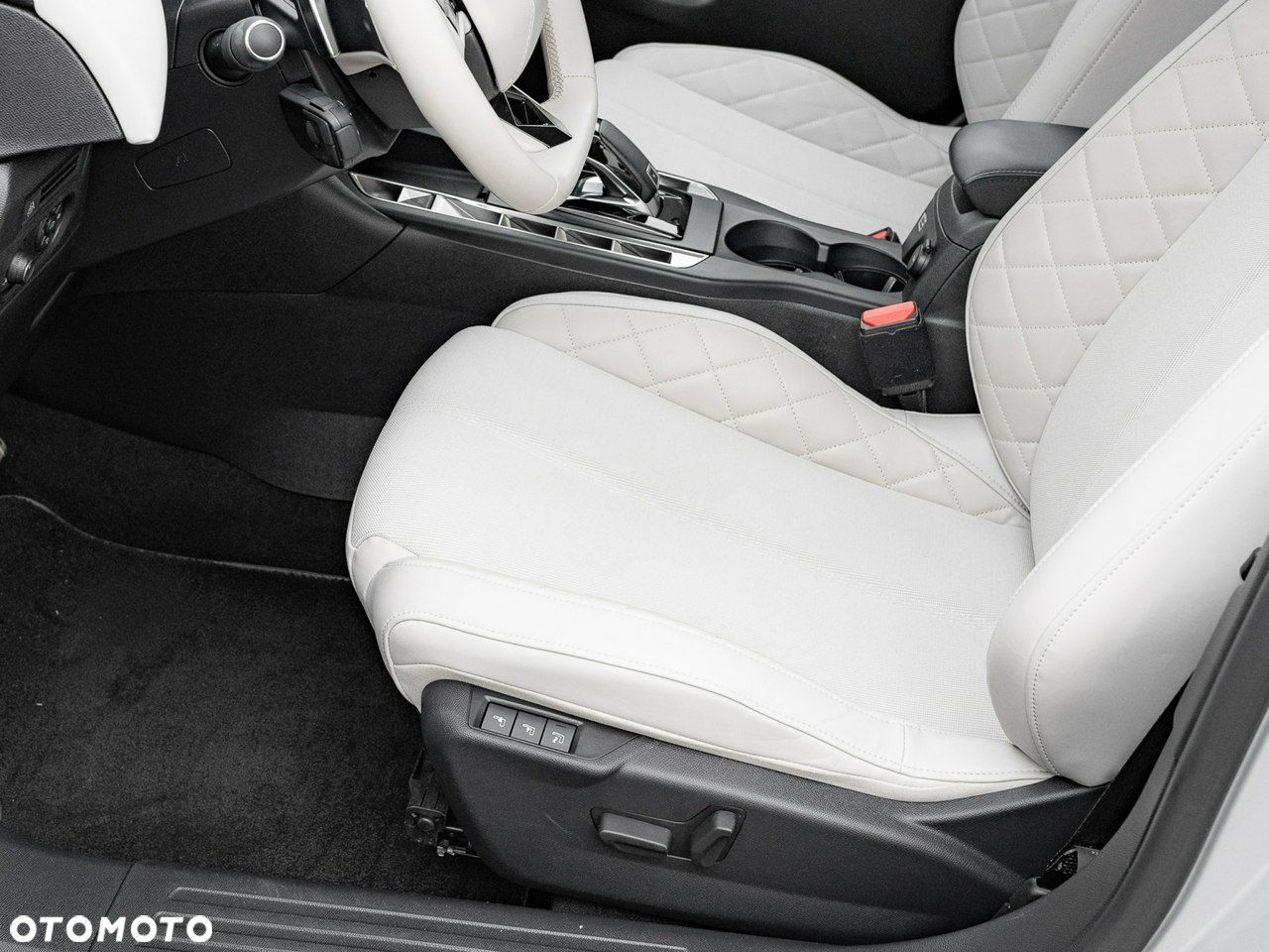 DS Automobiles DS 3 Crossback 1.2 PureTech Grand Chic - 14